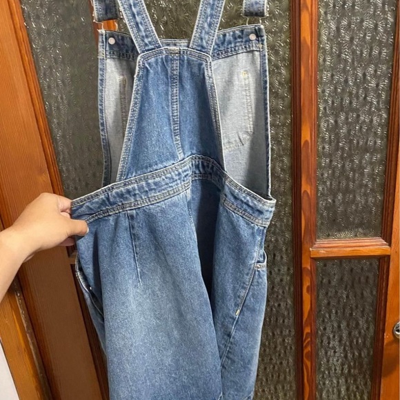 Womens denim overall dress with buttons - Picture 4 of 4